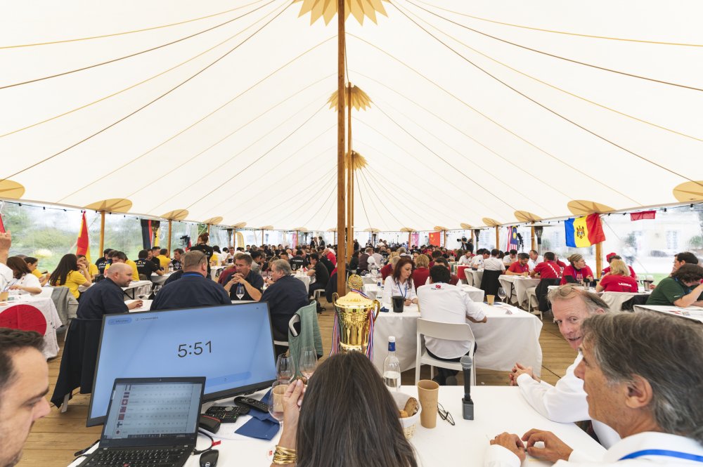 Follow the link to view the LIVE broadcast of the competition