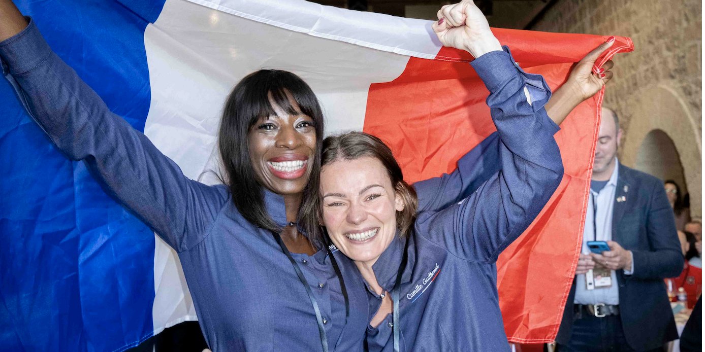 France wins